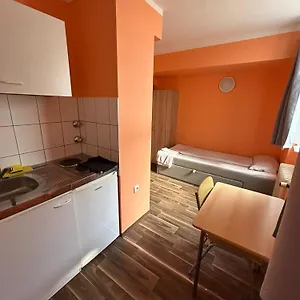 Budget Station Apartmenthostel Sen 14 Monaco di Baviera
